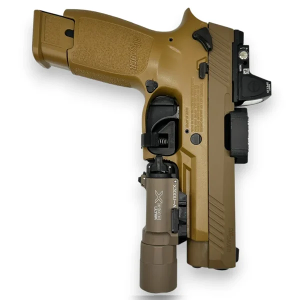 holster sig sauer p320 m17 con linterna X300 Ultra surefire y RMR de Trijicon en color TAN Viking Layer Forge