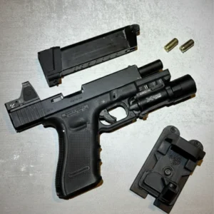 Pistola Glock 17 con funda y extensor del cargador del hero principal del sitio oficial de Viking Layer Forge